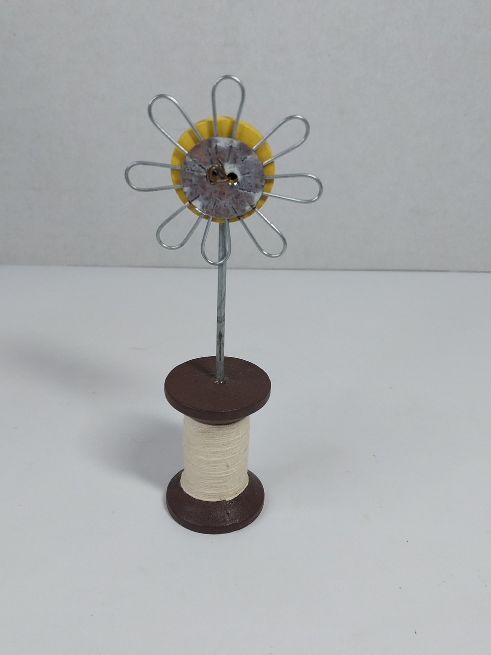 Wood Spool Wire Flowers Folk Art Farmhouse Style Whimsy Set 3 Primitive Cabin - Picture 7 of 9